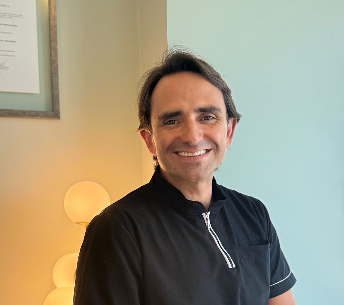 Dr. Gonzalo Gómez